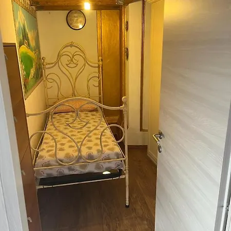 Antico Oratorio Dei Razza 세르모네타