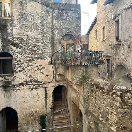 아파트 Antico Oratorio Dei Razza *