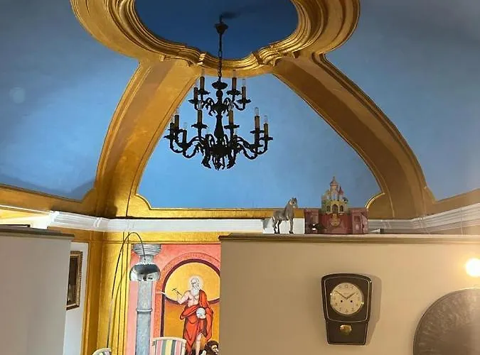 Antico Oratorio Dei Razza Сермонета